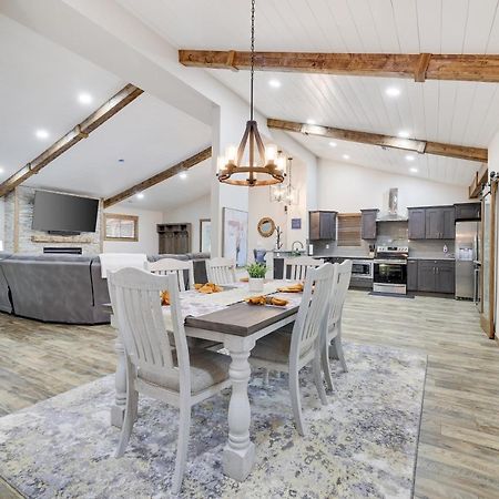 Whiskey Pines Retreat! Single Level Home, Outdoor Firepit, Ac, Bbq! Sleeps 9 In Lake Harmony! 外观 照片