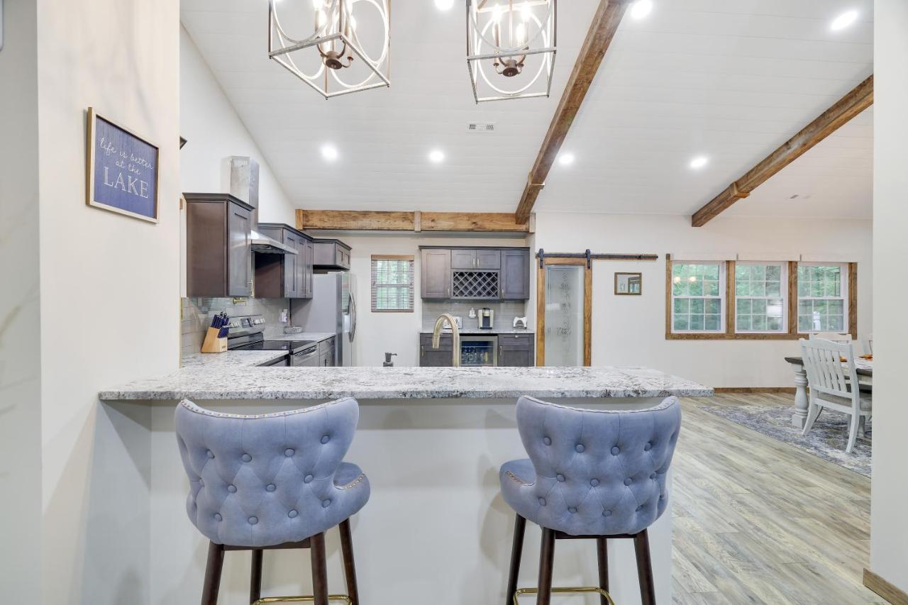 Whiskey Pines Retreat! Single Level Home, Outdoor Firepit, Ac, Bbq! Sleeps 9 In Lake Harmony! 外观 照片