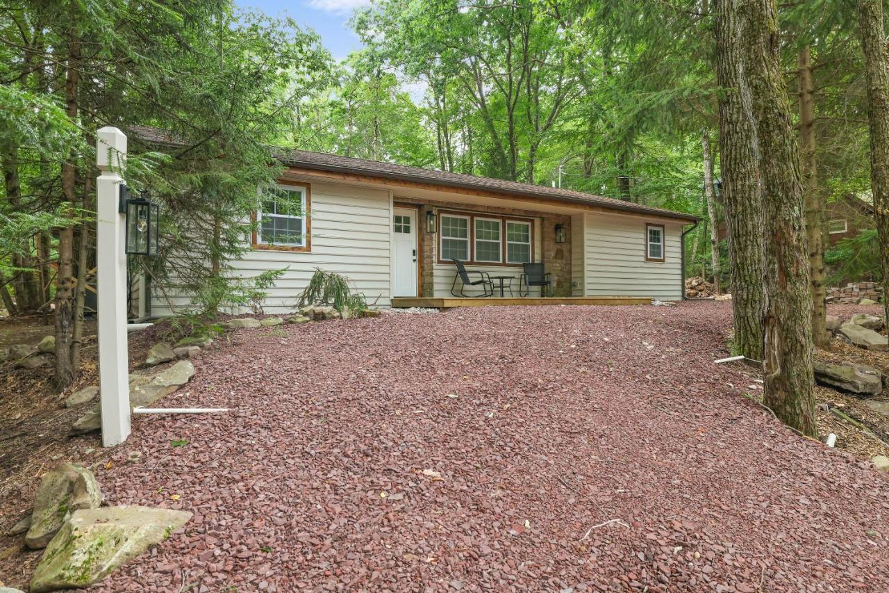 Whiskey Pines Retreat! Single Level Home, Outdoor Firepit, Ac, Bbq! Sleeps 9 In Lake Harmony! 外观 照片